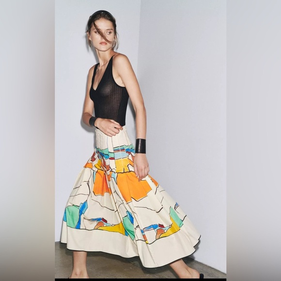 🔥🔥Zara ZW collection printed pleated skirt - Picture 1 of 10
